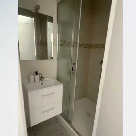 Modern 1br 2p - 13e Tolbiac Parijs